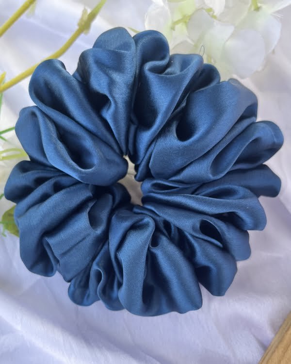 Stylish Denim Drift scrunchies with trendy denim tones, perfect for adding a touch of denim flair to your hairstyles, complementing any casual or everyday fashion